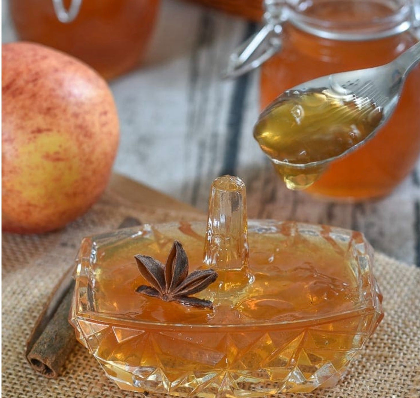 Cinnamon Apple Jelly