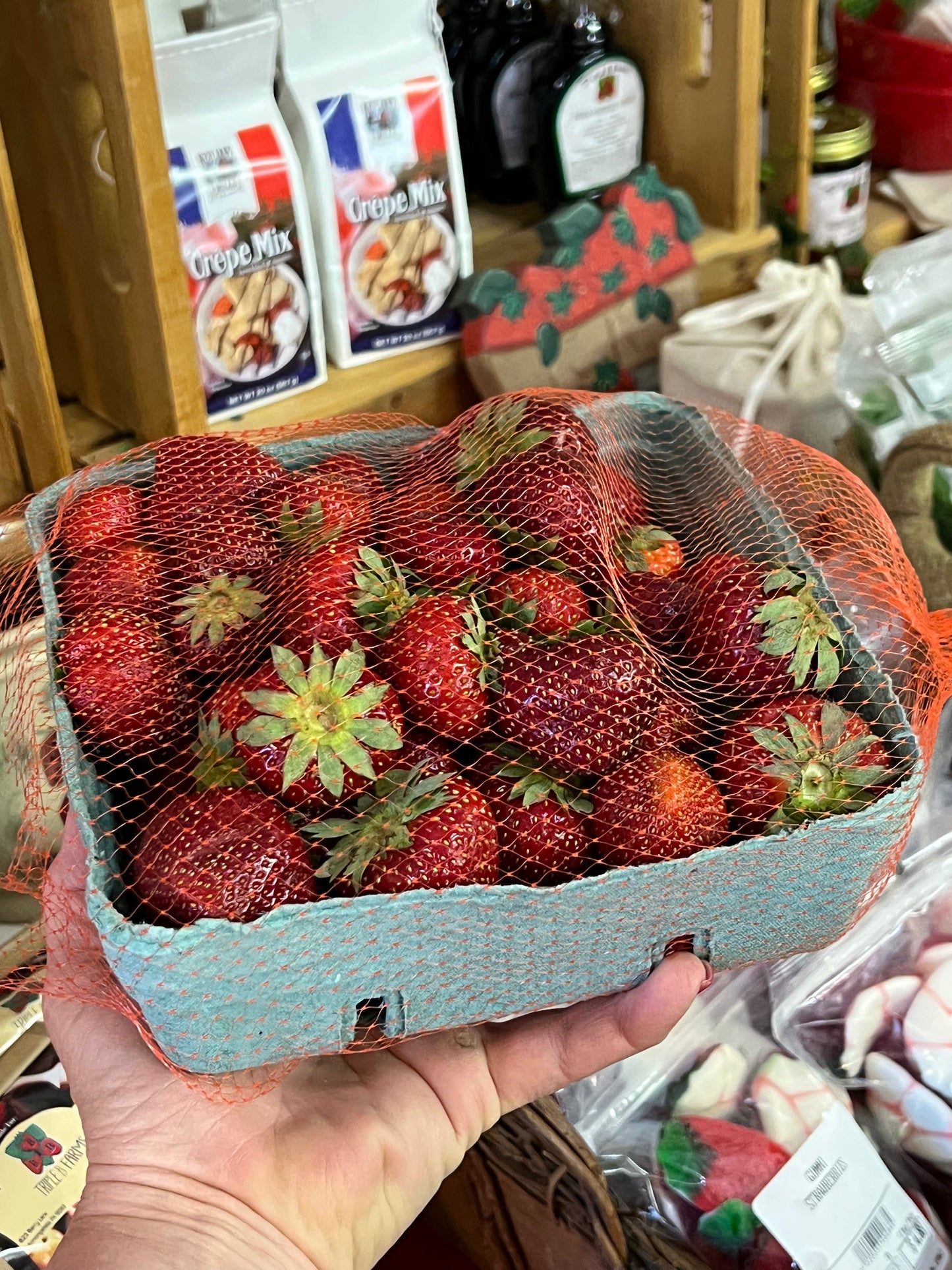 FRESH Triple B Strawberries